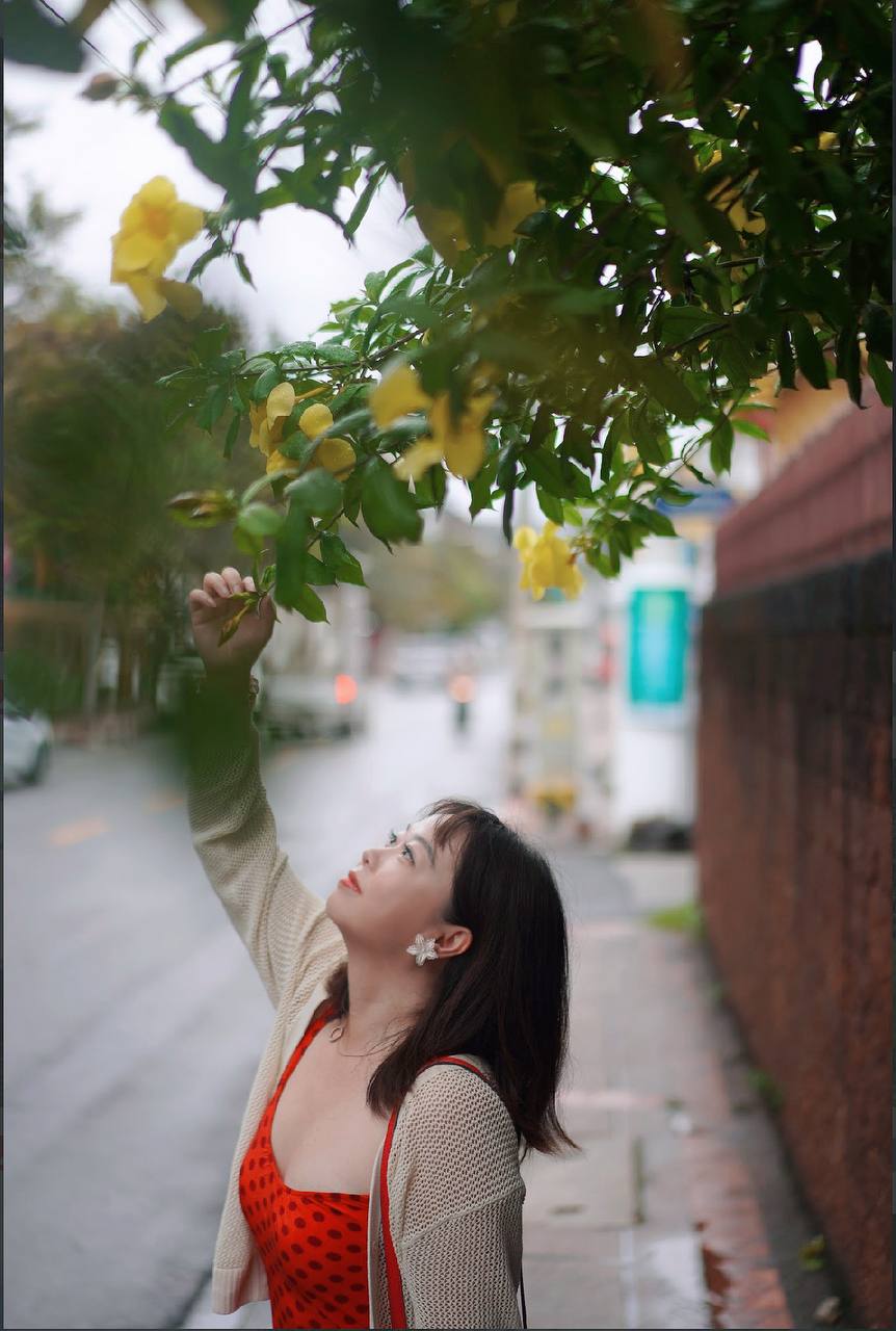 Chloe, founder of Embued Studio, outdoors in Melbourne